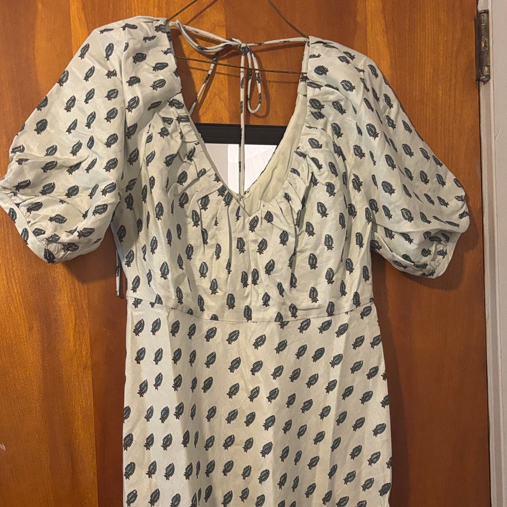 Banana Republic Cream Dress with Black Pattern
